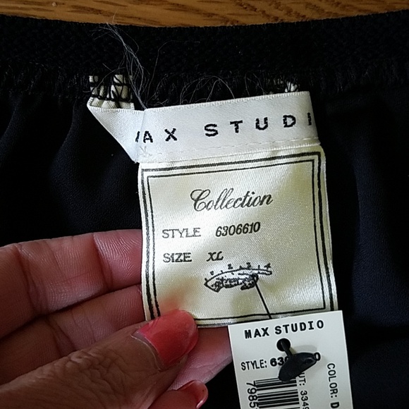 Max Studio  Full skirt - Picture 4 of 5